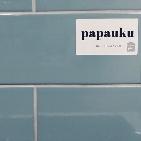 Kāinga - 100 Māori Words For Your Home